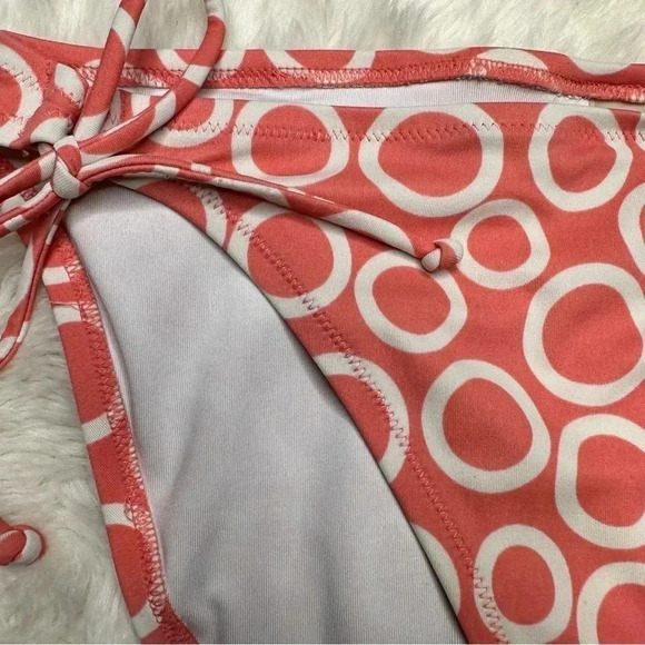 Victoria’s Secret Swim Bottoms Bikini Tie Sides Circles Peach & White Size Large - Picture 5 of 16